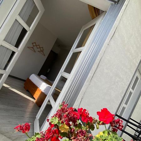 Hotel Valcon Санта-Роса-де-Кабаль Экстерьер фото