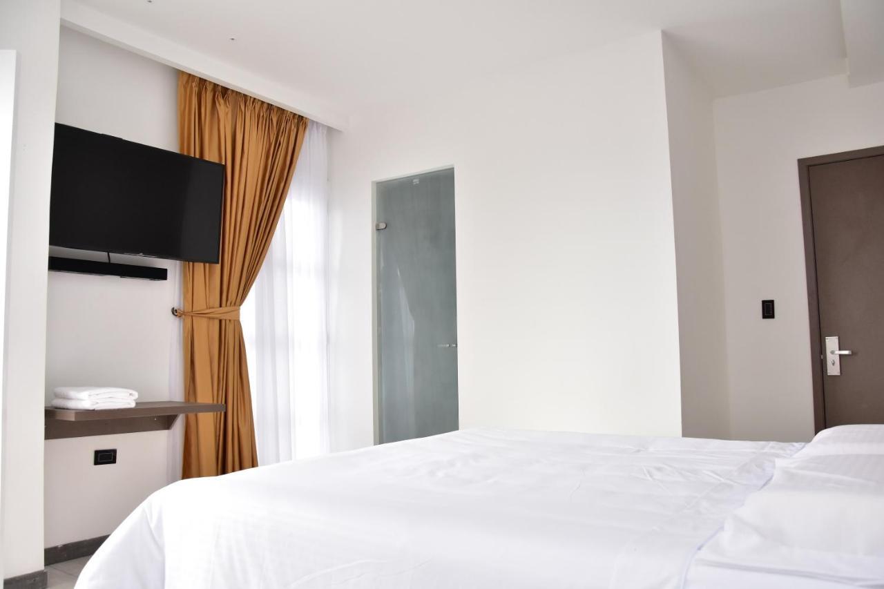 Hotel Valcon Санта-Роса-де-Кабаль Экстерьер фото